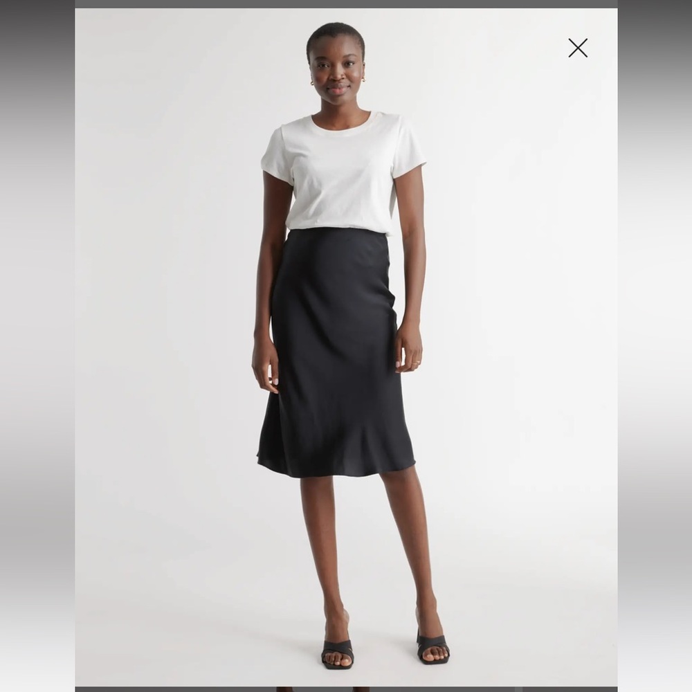 Quince Silk Skirt in Black